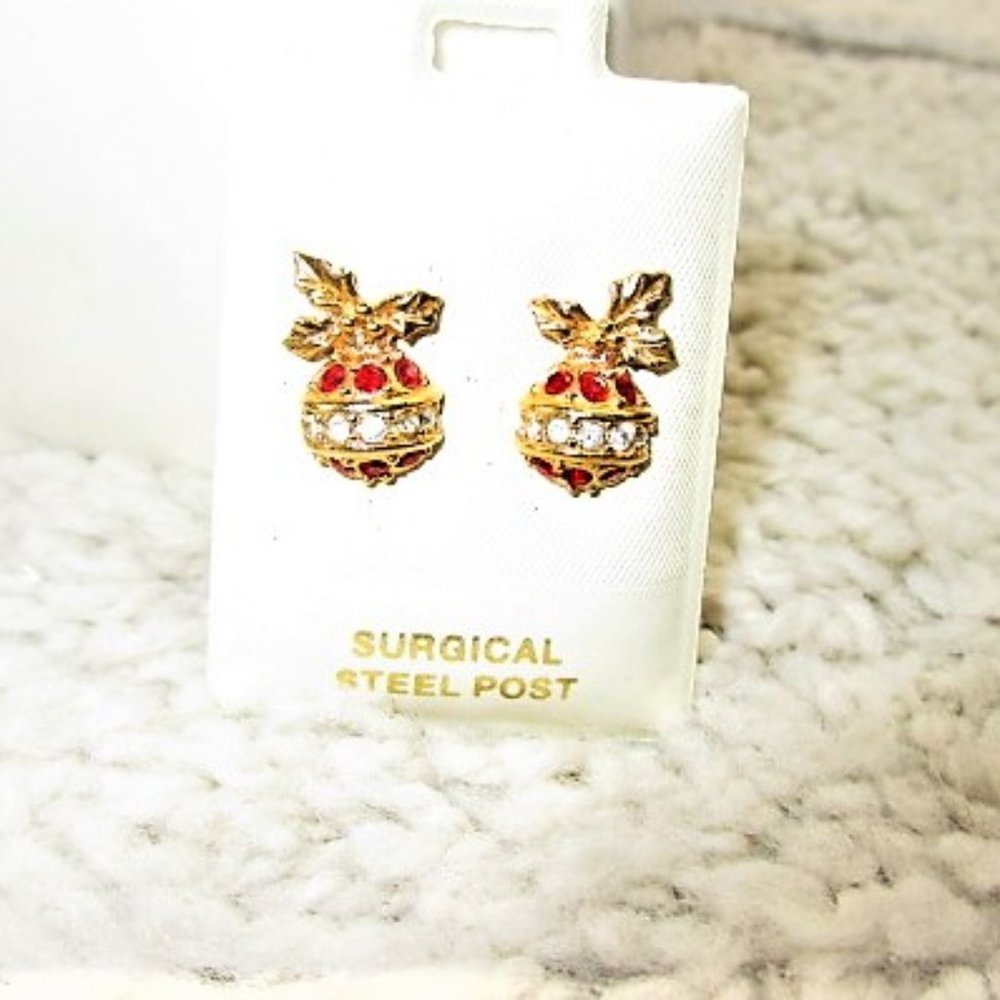 Christmas Ball Stud Earrings-New